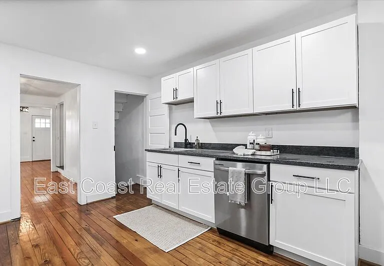16 Woods Ln — Photo 13