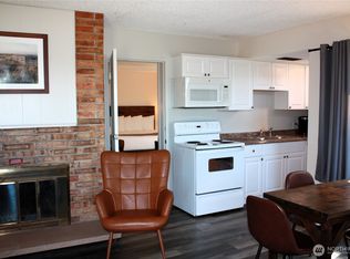 Chateau Westport, Westport, WA 98595