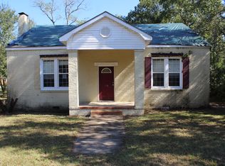 173 N Scott St, Camilla, GA 31730