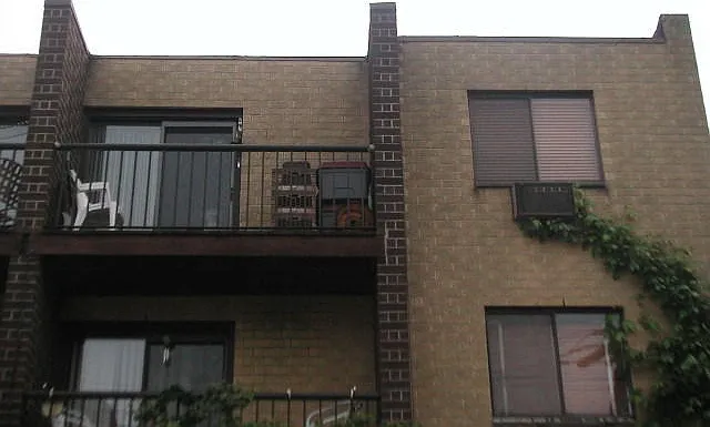 1 bed, 700 sqft, $2,100 — Photo 2