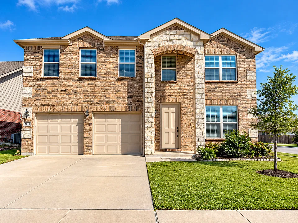 3213 Peninsula Trl