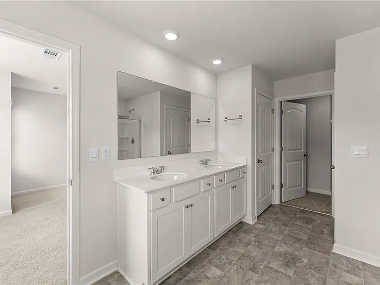 300 Stoneybrook Dr — Photo 21