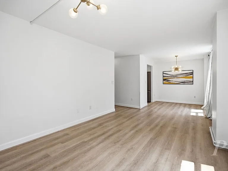 9019 Wall St #2A — Photo 11
