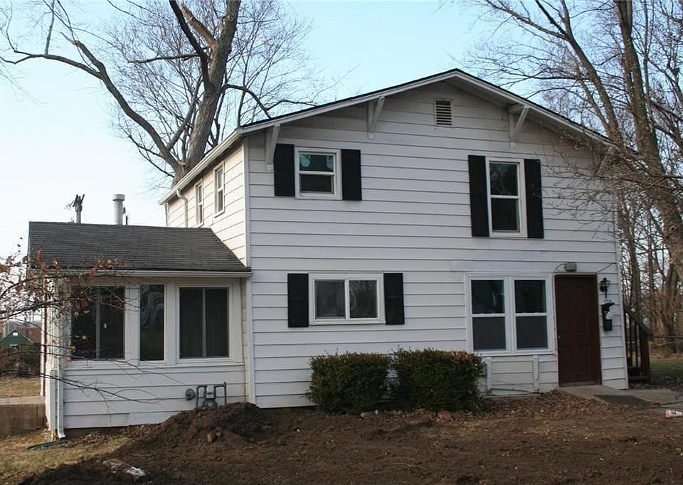 1st image of 1718 S Dodgion Ave