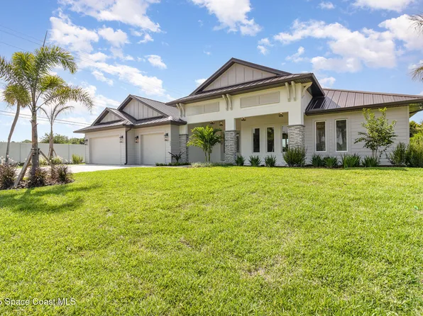 508 Topsail Dr, Rockledge, FL 32955