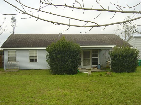 3rd image of 2530 Woods View Dr