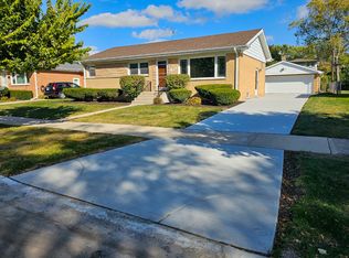 1 N Rammer Ave, Arlington Heights, IL