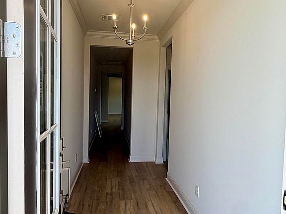 2nd image of 10035 Pelican Pointe Ln