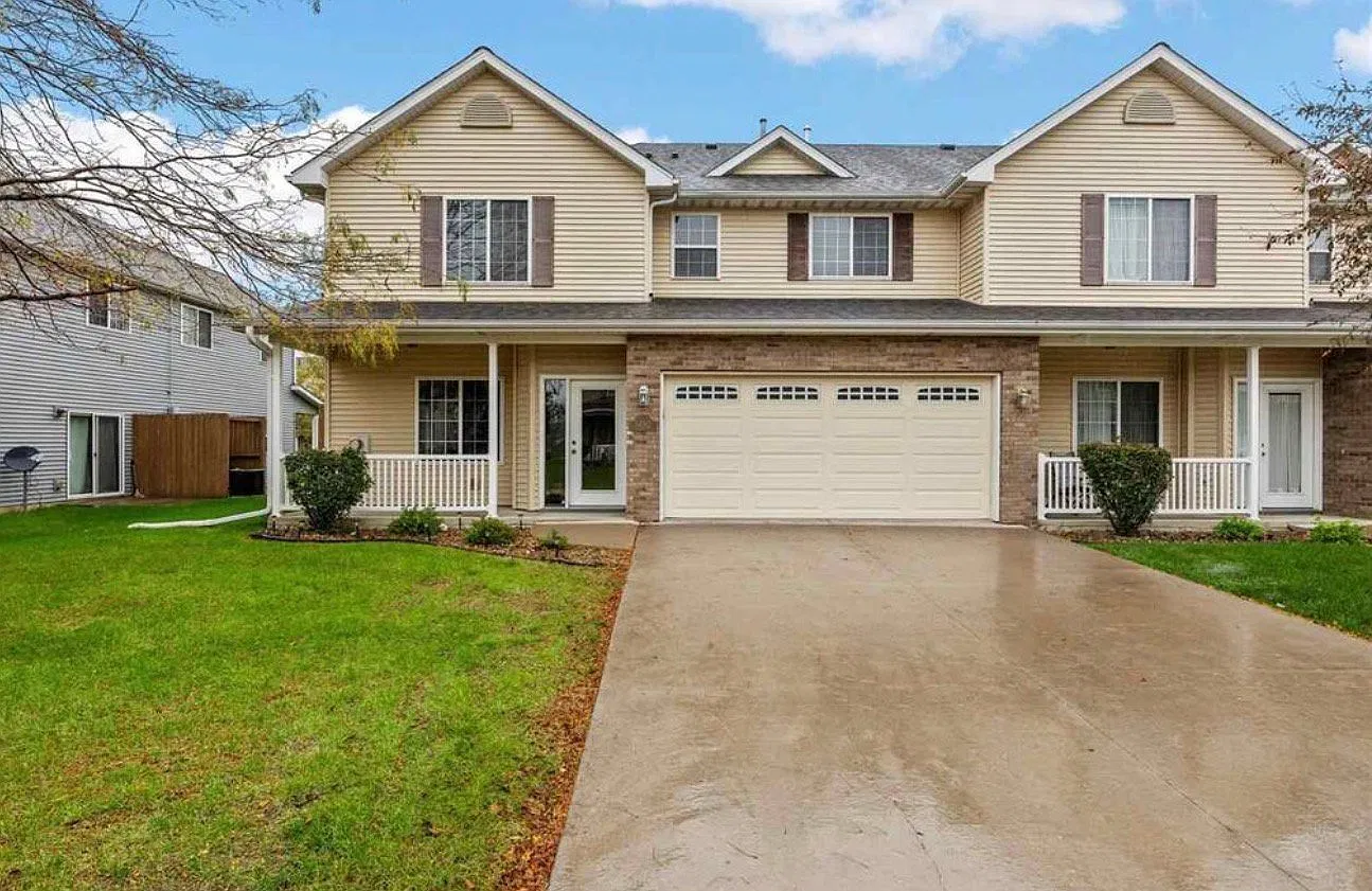Spacious Single-Unit Home for Rent in North Liberty, IA - Available 20th Nov 2026 — Photo 1