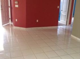 2671 W 68th Pl, Hialeah, FL 33016