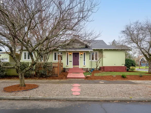 5831 NE Stanton St, Portland, OR 97213