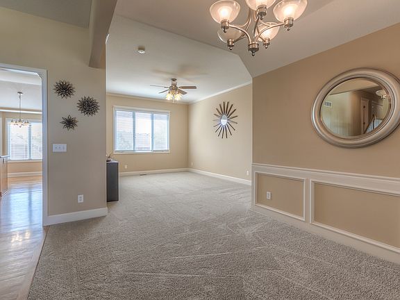 5th image of 10721 N Manning Ct