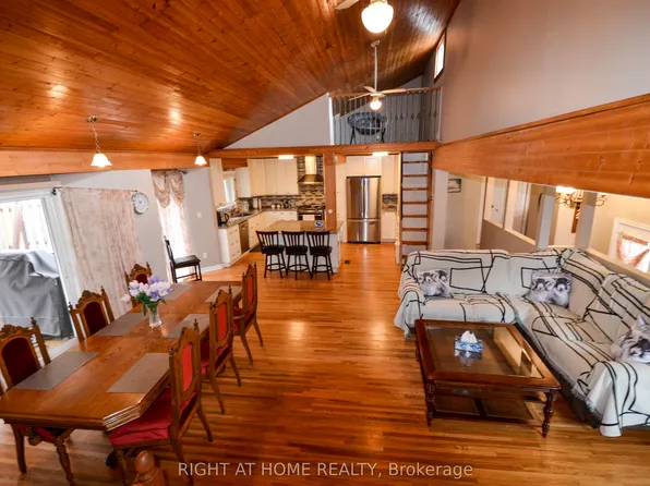 49 Winfield Dr, Tay, ON L0K 2A0