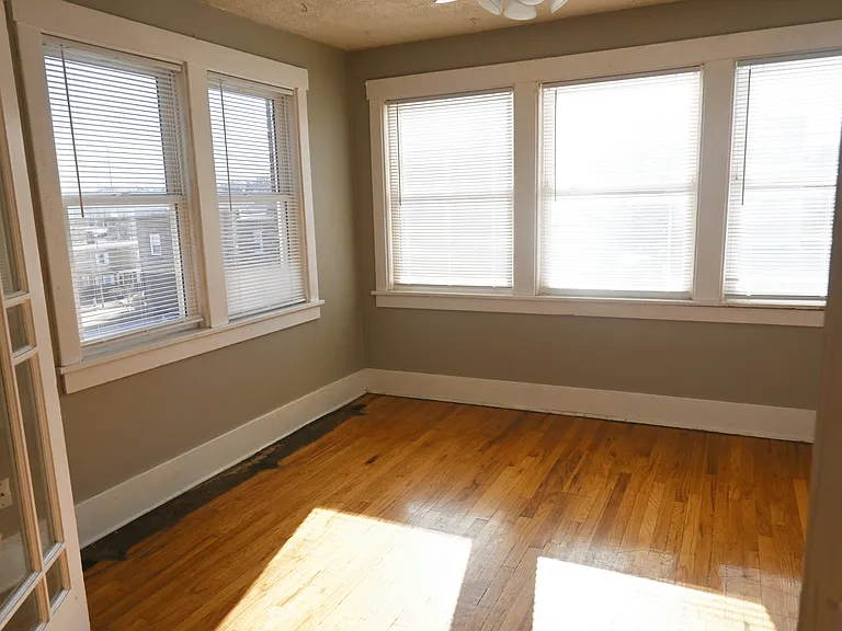 3506 Jackson St — Photo 22