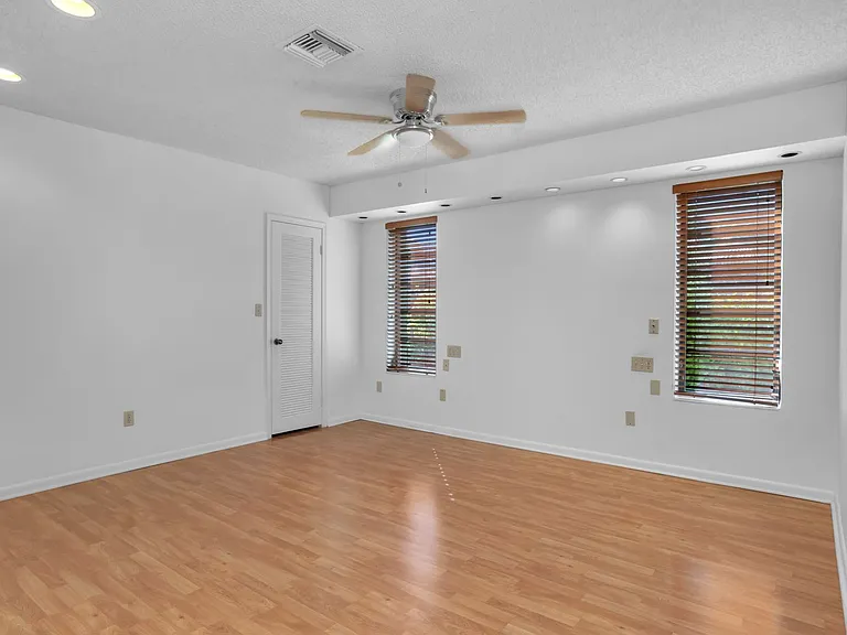 21131 Highland Lakes Blvd — Photo 16