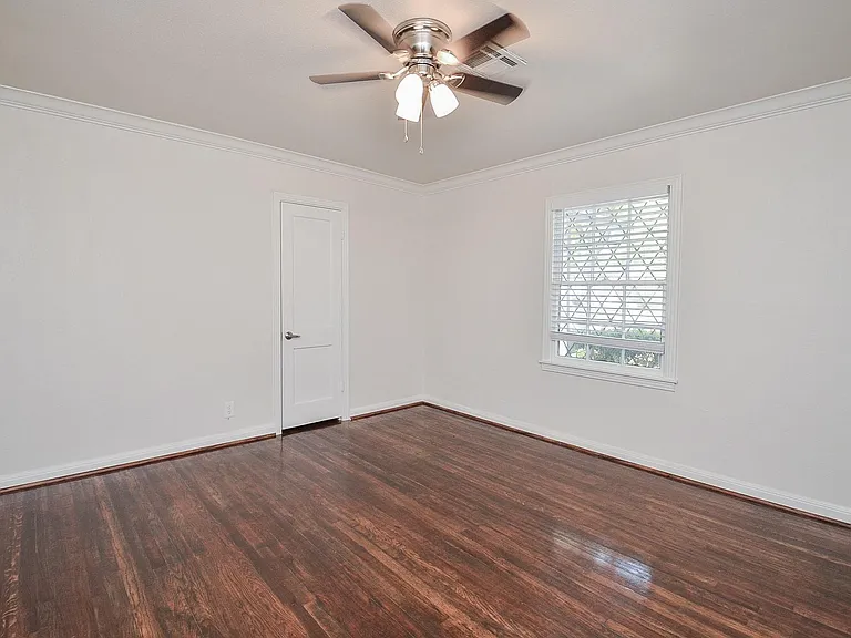 3914 Daphne St — Photo 13