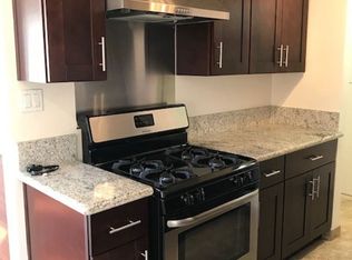 11571 Hamlin St, North Hollywood, CA 91606