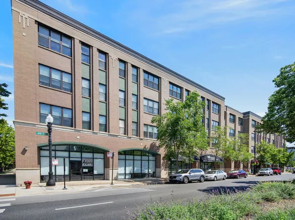 2510 W Irving Park Rd Unit 303, Chicago, IL 60618