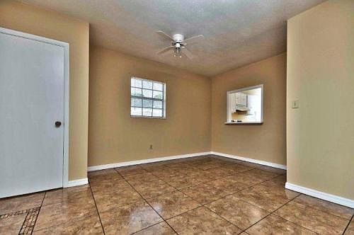 4th image of 406 Margot Ct