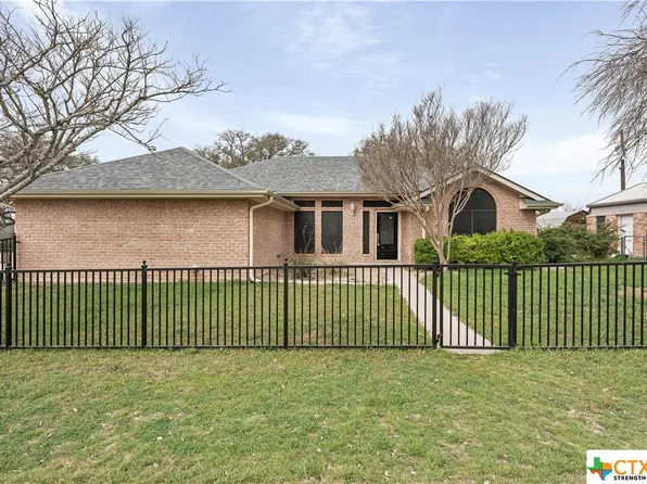 619 County Road 3420, Lampasas, TX 76550