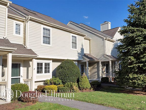 2nd image of 4203 Hickory Hollow Ln