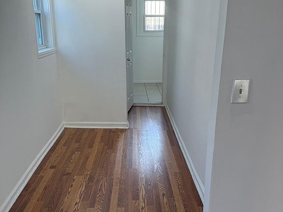 5th image of 596 Bloomfield Ave Floor 2