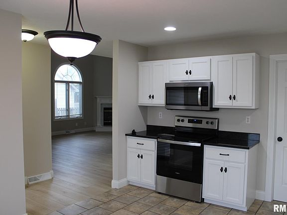 5th image of 2807 Cronin Dr