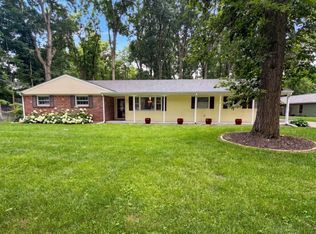 2679 S Wollenweber Rd, New Palestine, IN 46163