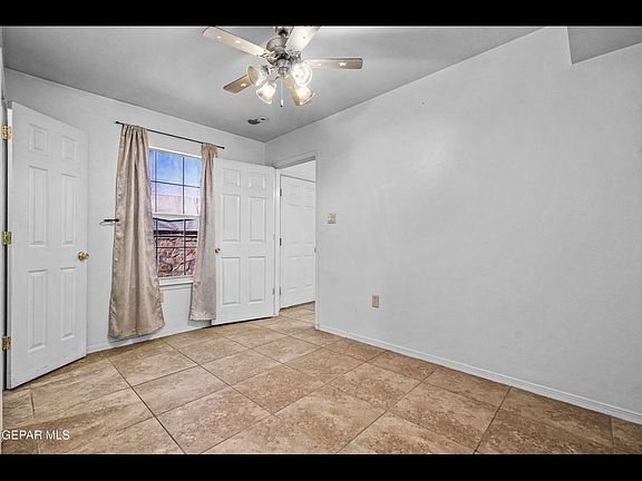 5th image of 412 1/2 Dolan Ct #2