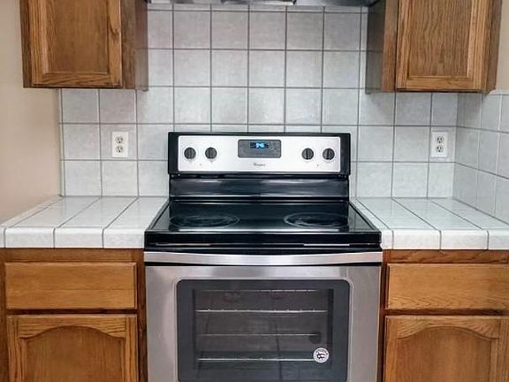 5th image of 43356 E Oak Grove Ct