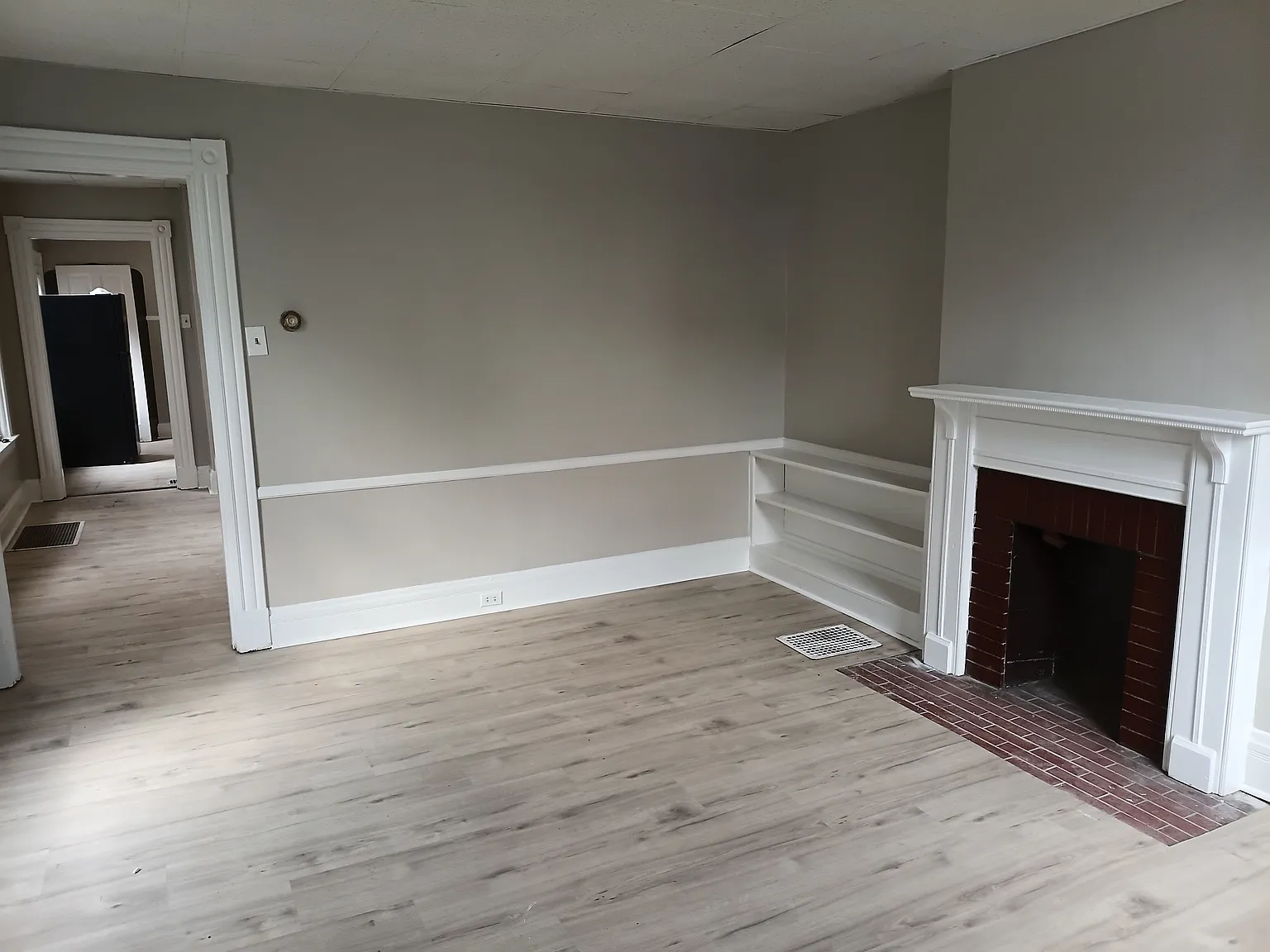 1 bed, 714 sqft, $1,350 — Photo 3