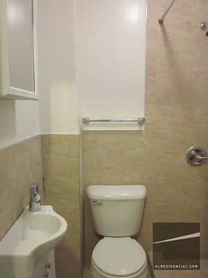 Rented by Highline Residential | media 10