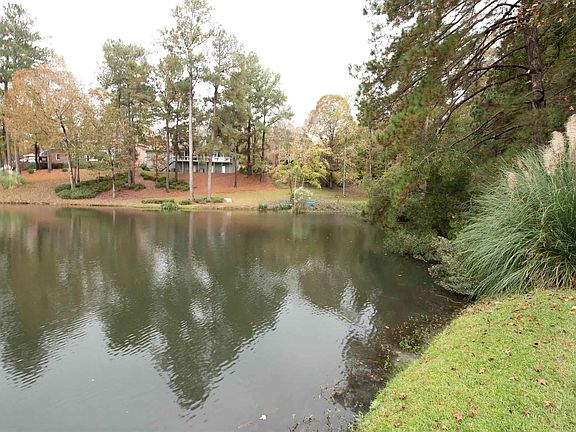 2nd image of 332 Lake Front Dr