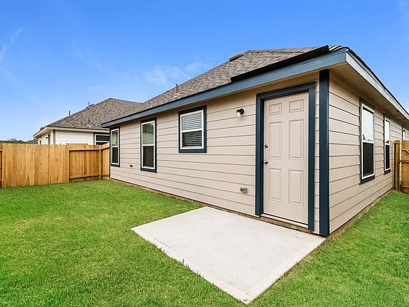 5th image of 2417 Bull Trout Dr
