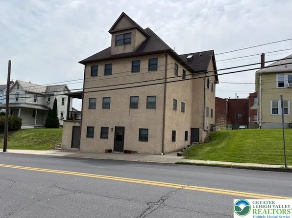 345 Mauch Chunk St APT 5, Nazareth, PA 18064