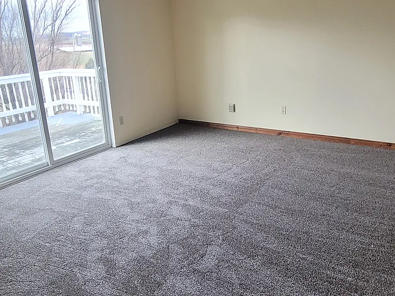 321 Quarry Rd — Photo 6
