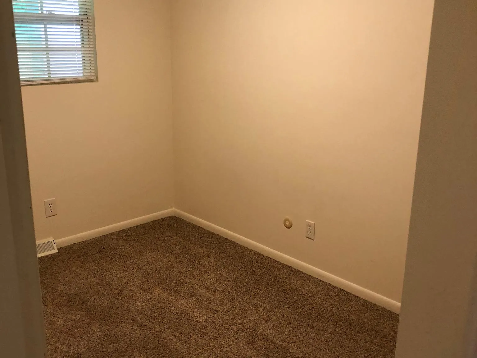1 bed, $1,225 — Photo 2