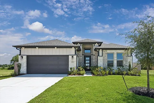 308 Legacy Point Dr Photo 1