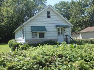 1352 E 340th St, Willoughby, OH 44095