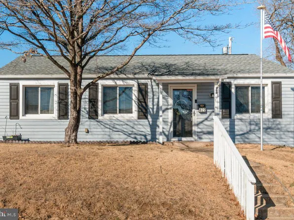 822 Dale Rd, Glen Burnie, MD 21060