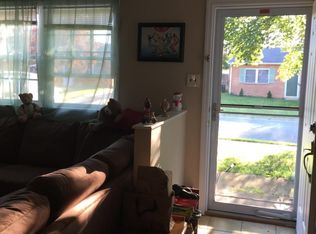 15 Defoe Cir, Newark, DE 19702