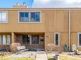4537 Lansmore Dr, Dayton, OH