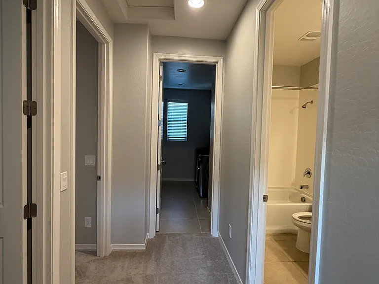 4138 E Jones St — Photo 26