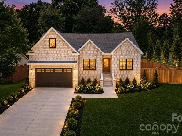 4704 Murrayhill Rd, Charlotte, NC 28209