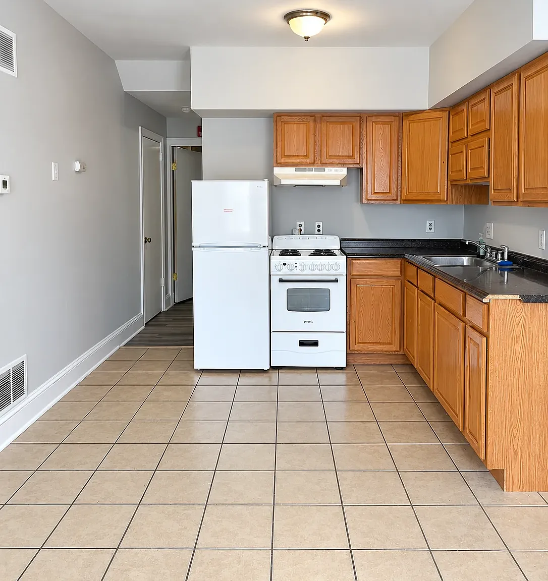 1 bed, $1,310 — Photo 1