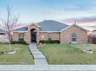 1013 Pikes Peak Dr, Amarillo, TX 79110