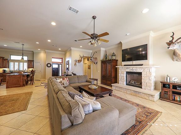 4th image of 5902 Llano Ct