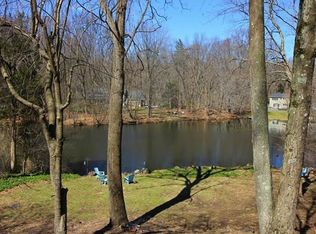 264 Furnace Dock Rd, Cortlandt Manor, NY 10567