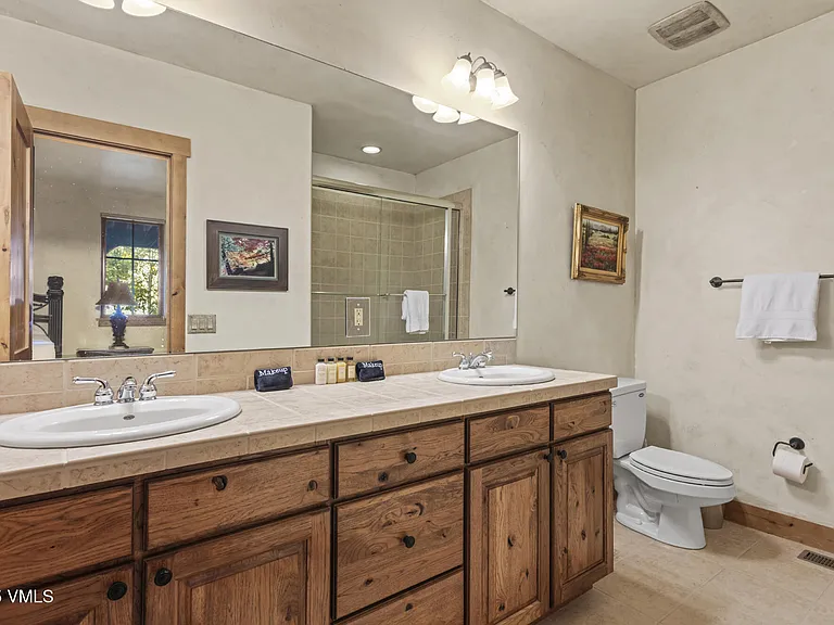 21 Pommel Pl — Photo 12