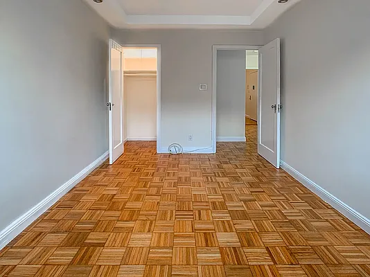 Rented by Brown Harris Stevens | media 4